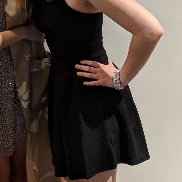 Black Mini Semi-Formal Dress with Bow Back - Picture 4 of 4